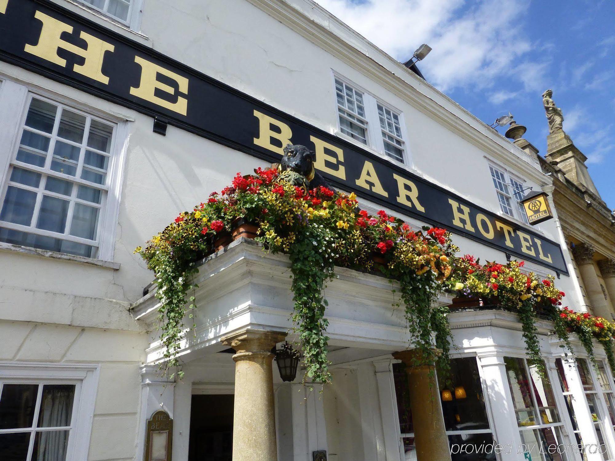 The Bear Hotel Девизес Екстериор снимка