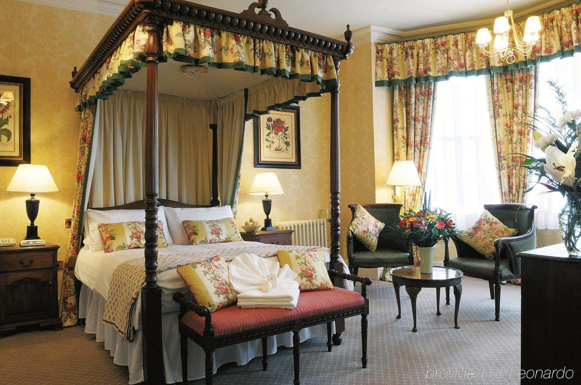 The Bear Hotel Девизес Стая снимка